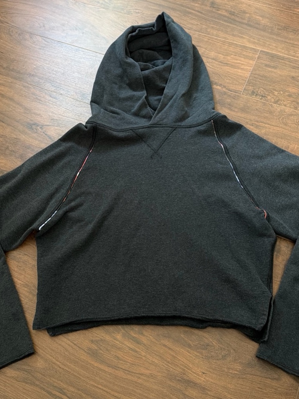 Lululemon dark gray Hoodie Sweater Cropped